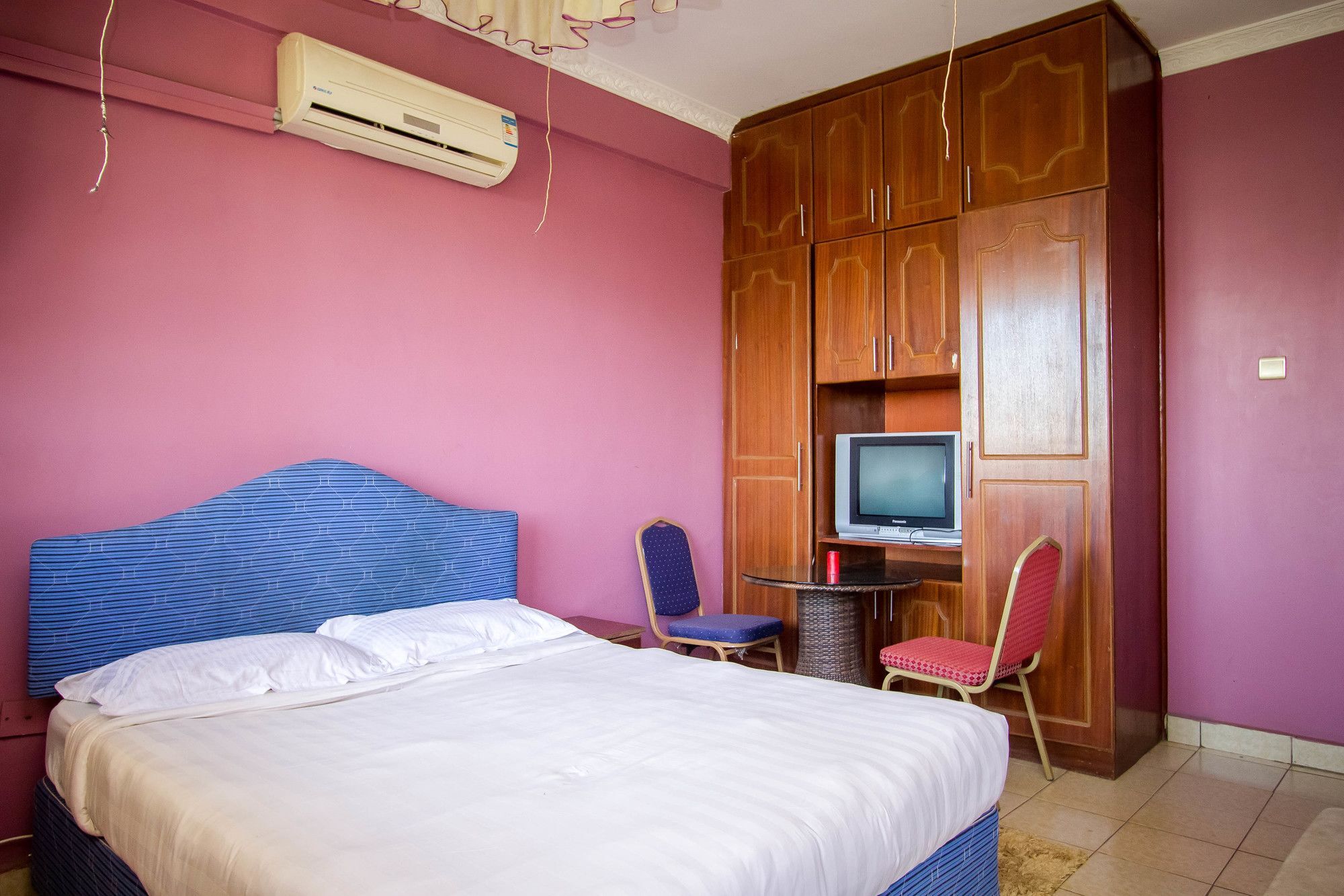 Parkview Safari Hotel And Apartments Kisumu Eksteriør billede