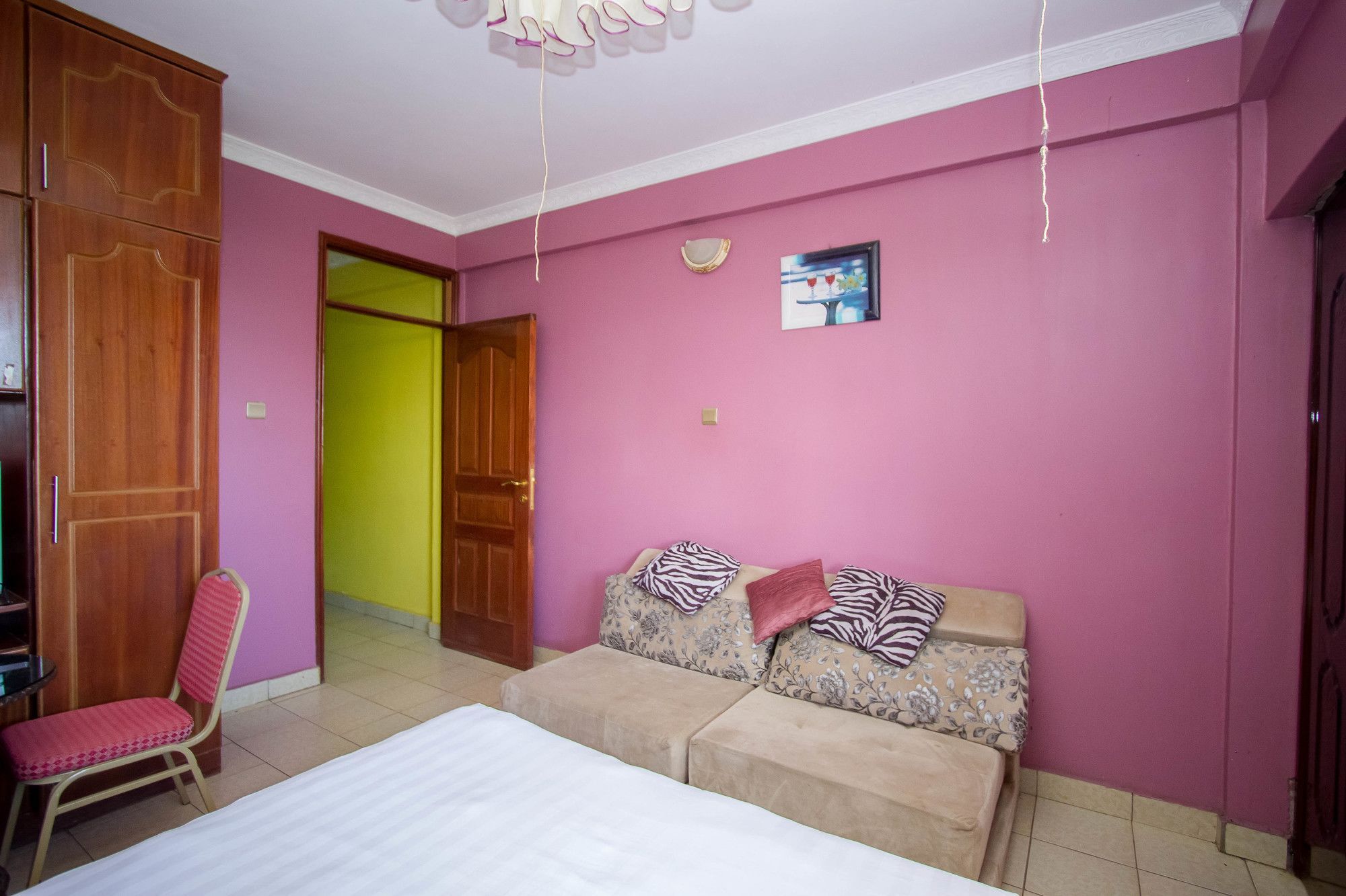 Parkview Safari Hotel And Apartments Kisumu Eksteriør billede